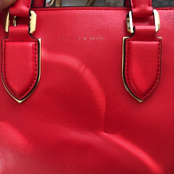 Red crossbody bag - Picture 4 of 7